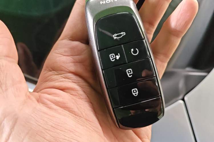 Used AION S MAX 2024 70 Star Edition 54.6 kWh Vehicle Key