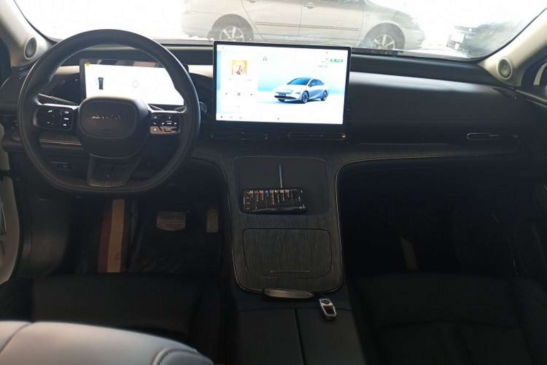 Used AION S MAX 2024 70 Star Edition Center Console