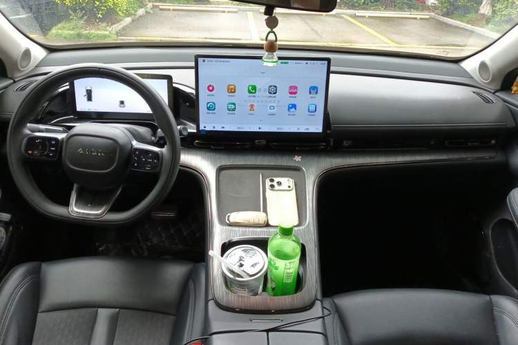 Used AION S MAX 2024 70 Star Edition Center Console