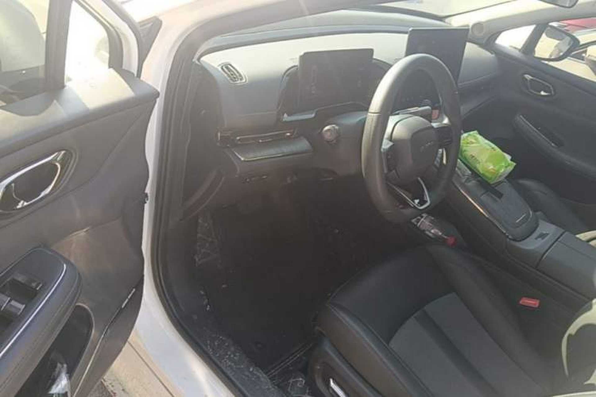 Used AION S MAX 2024 70 Star Edition 54.6 kWh Driver Seat