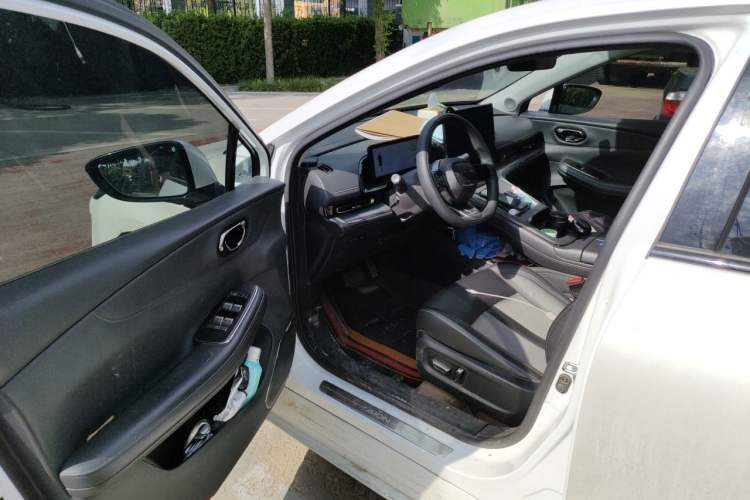 Used AION S MAX 2024 70 Star Edition Driver Seat