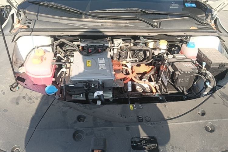 Used AION S MAX 2024 70 Star Edition 54.6 kWh Engine Bay