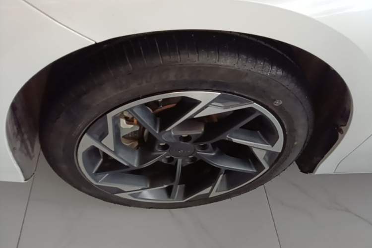Used AION S MAX 2024 70 Star Edition Exterior 4