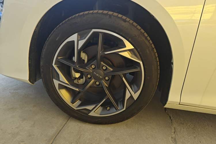 Used AION S MAX 2024 70 Star Edition Exterior 4