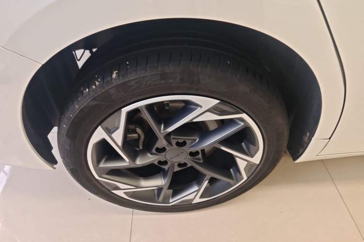 Used AION S MAX 2024 80 Star Edition Ternary Lithium Exterior 5