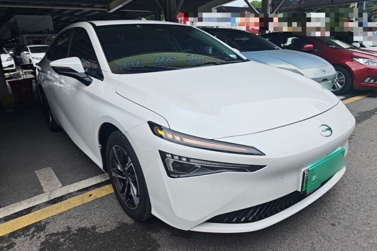 Used AION S MAX 2024 70 Star Edition 54.6 kWh Front Right 45 Deg