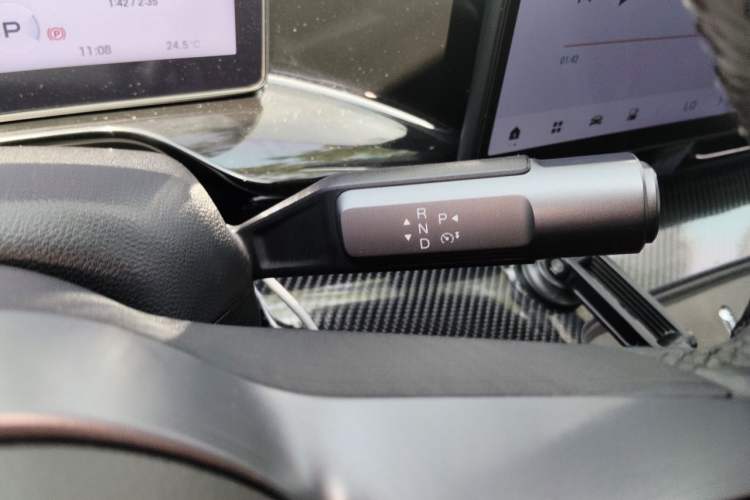 Used AION S MAX 2024 70 Star Edition Gear Lever