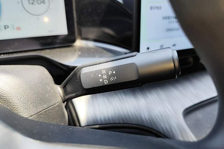 Used AION S MAX 2024 70 Star Edition 54.6 kWh Gear Lever