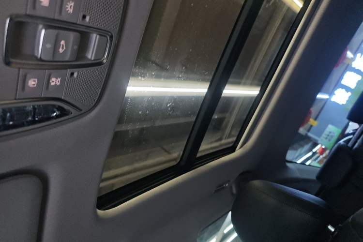 Used AION S MAX 2024 80 Star Edition Ternary Lithium Headliner