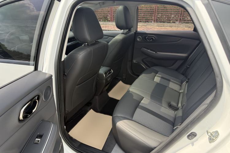 Used AION S MAX 2024 70 Star Edition Interior 2