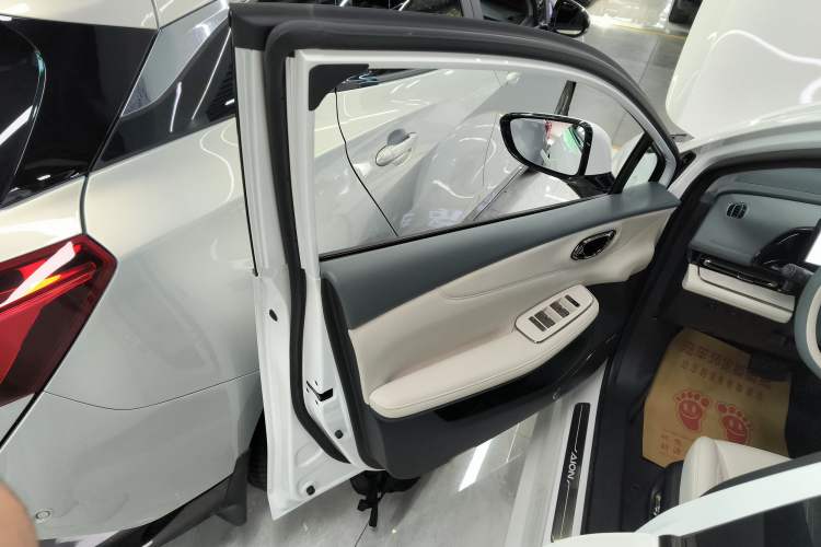 Used AION S MAX 2024 80 Star Edition Ternary Lithium Left Front Door Interior