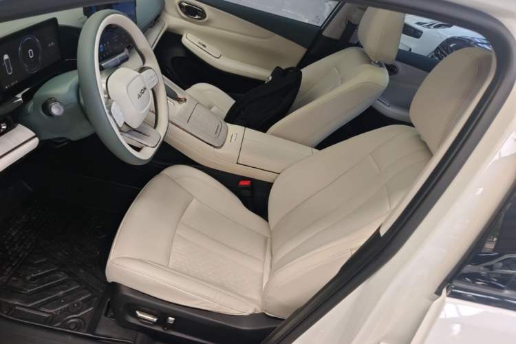 Used AION S MAX 2024 80 Star Edition Ternary Lithium Left Front Seat