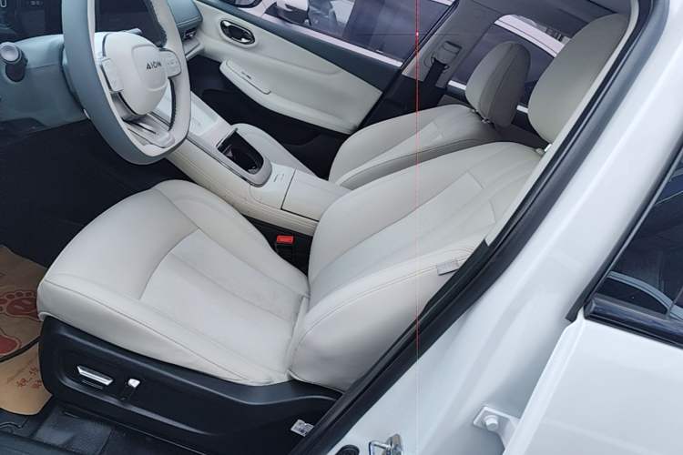 Used AION S MAX 2024 80 Star Edition Ternary Lithium Left Front Seat