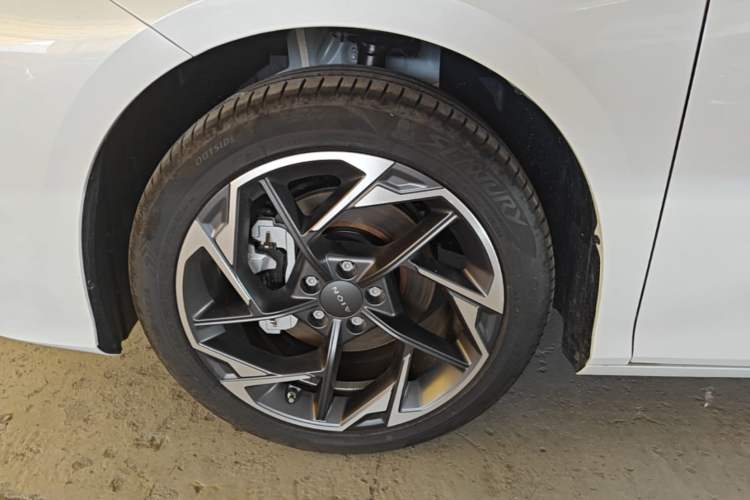 Used AION S MAX 2024 70 Star Edition Left Front Wheel Hub