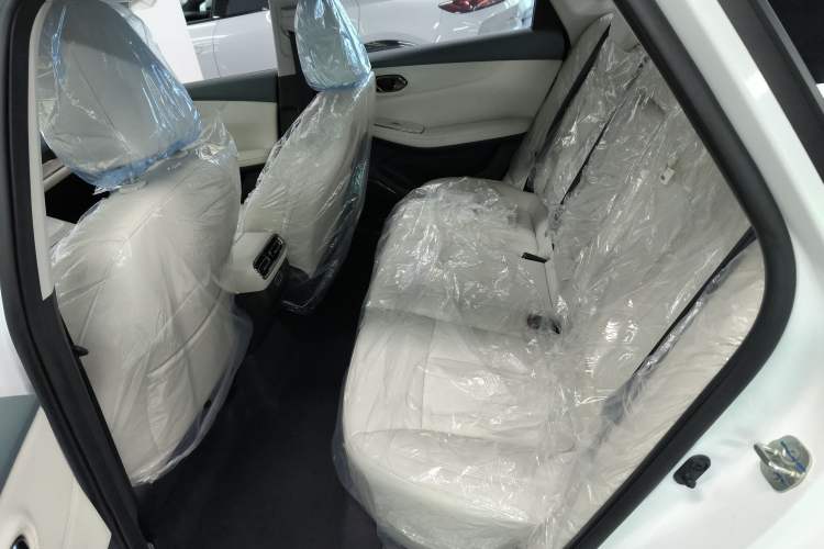 Used AION S MAX 2024 80 Star Edition Ternary Lithium Left Rear Seat