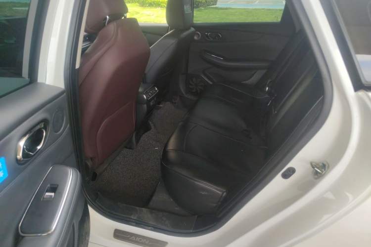 Used AION S MAX 2024 70 Star Edition Left Rear Seat