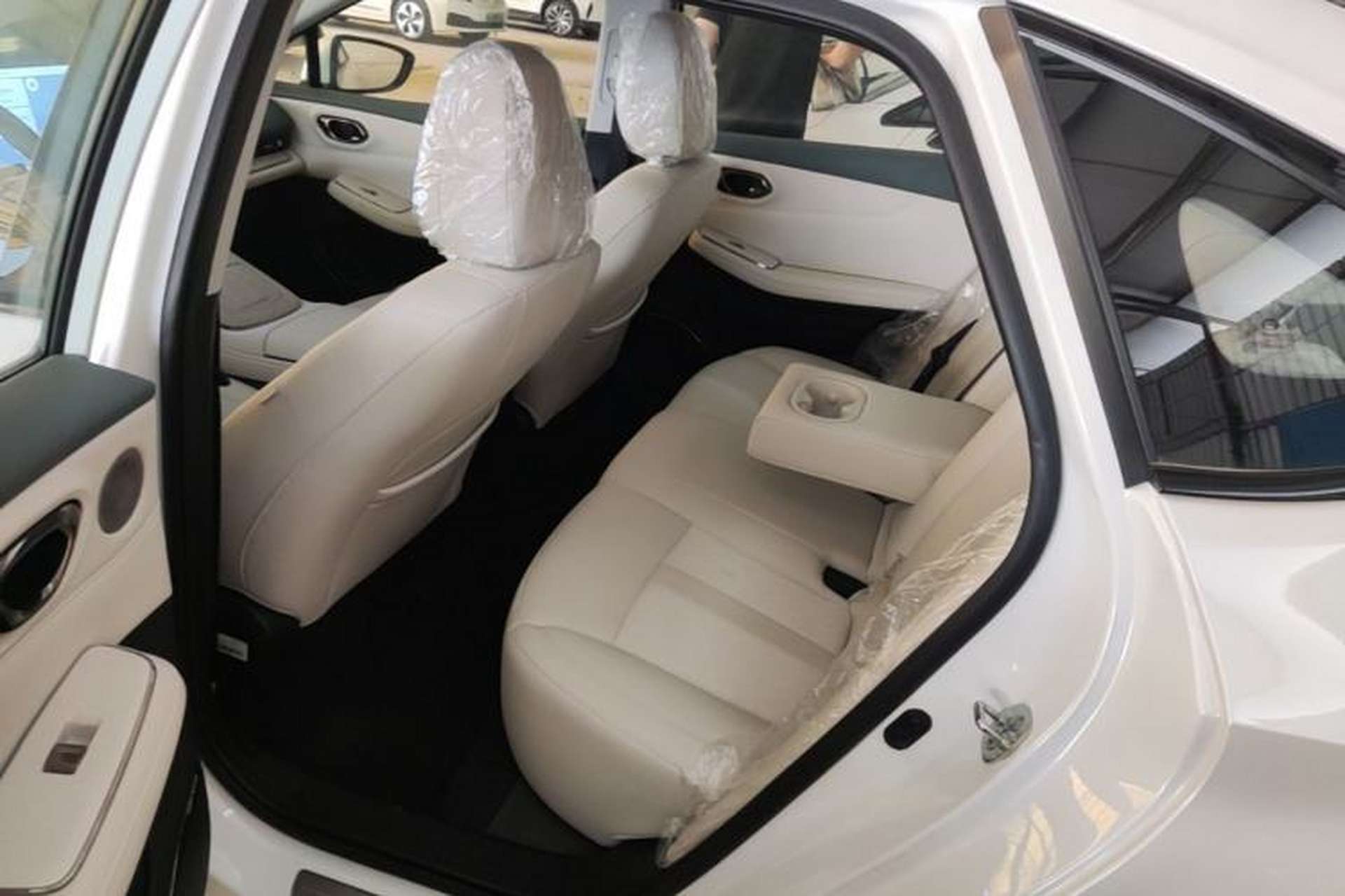 Used AION S MAX 2024 70 Star Edition Left Rear Seat