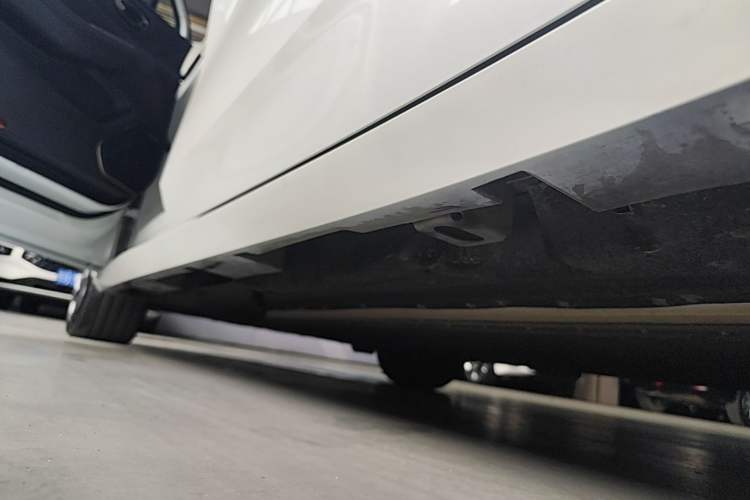 Used AION S MAX 2024 70 Star Edition Left Side Sill