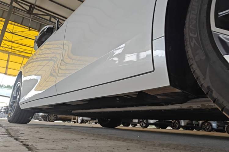 Used AION S MAX 2024 70 Star Edition Left Side Sill