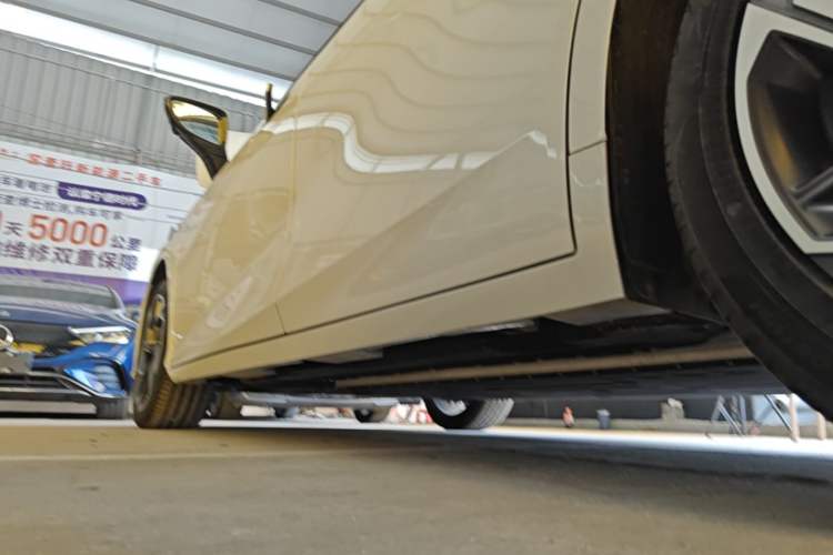 Used AION S MAX 2024 70 Star Edition Left Side Sill