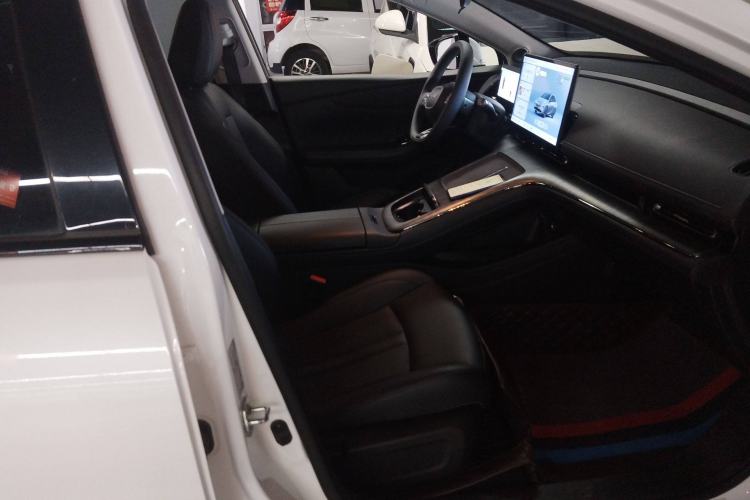 Used AION S MAX 2024 80 Star Edition Ternary Lithium Right Front Seat