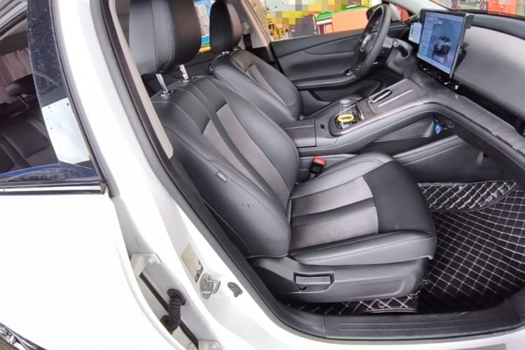 Used AION S MAX 2024 80 Star Edition Ternary Lithium Right Front Seat