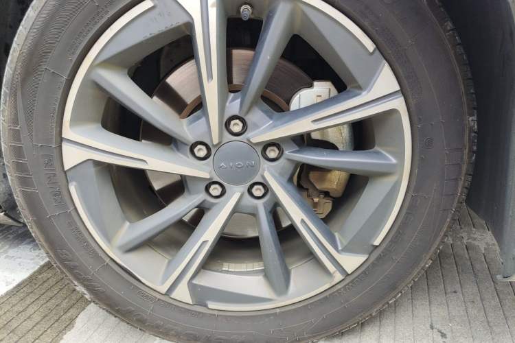 Used AION S MAX 2024 70 Star Edition Right Front Wheel Hub
