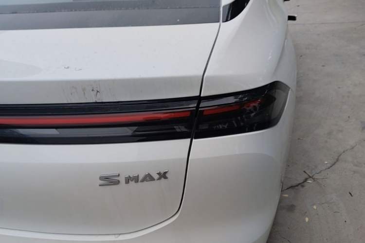 Used AION S MAX 2024 70 Executive Edition Right Rear Taillight