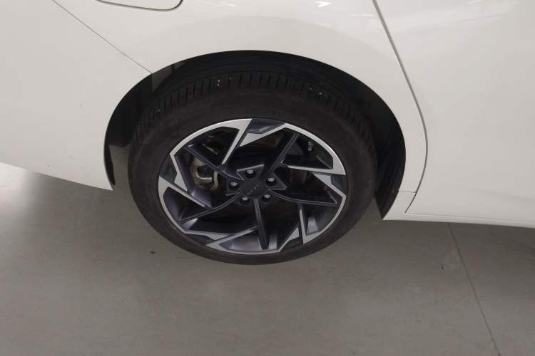 Used AION S MAX 2024 80 Star Edition Ternary Lithium Right Rear Wheel Hub