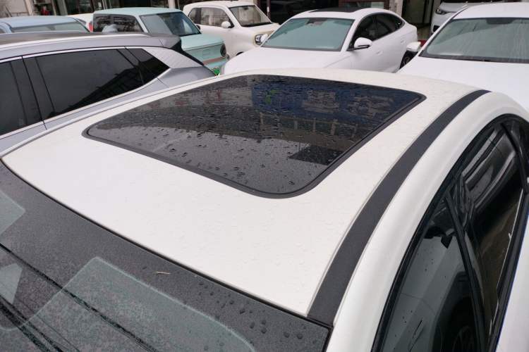 Used AION S MAX 2024 70 Star Edition Roof