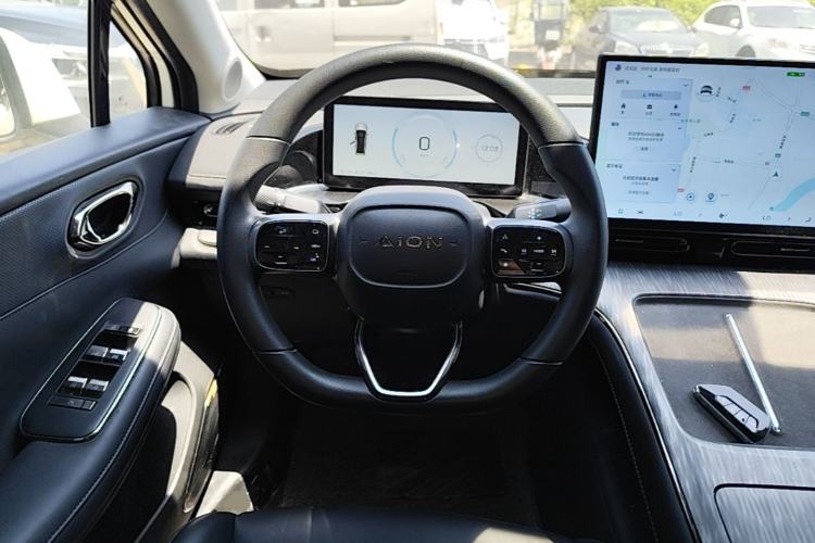 Used AION S MAX 2024 70 Star Edition 54.6 kWh Steering Wheel