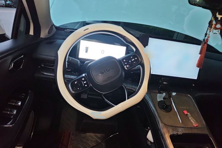 Used AION S MAX 2024 70 Star Edition 54.6 kWh Steering Wheel