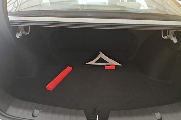 Used AION S MAX 2024 70 Star Edition Trunk