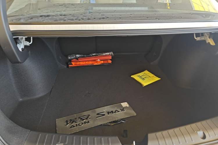 Used AION S MAX 2024 70 Star Edition Trunk