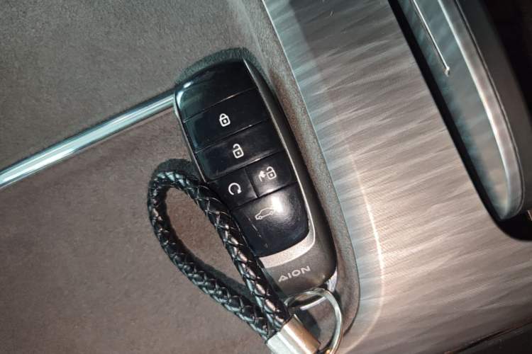 Used AION S MAX 2024 70 Star Edition 54.6 kWh Vehicle Key