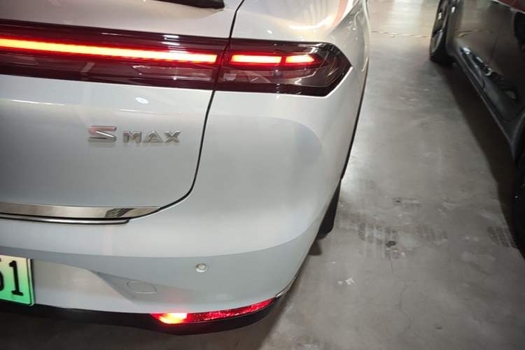 Used AION S MAX 2025 70 Star Edition 53.7 kWh Right Rear Taillight