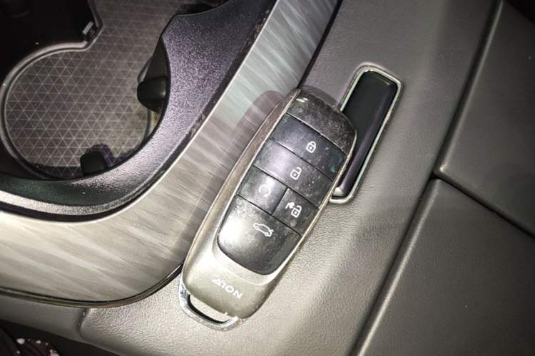 Used AION S MAX 2025 70 Star Edition 53.7 kWh Vehicle Key