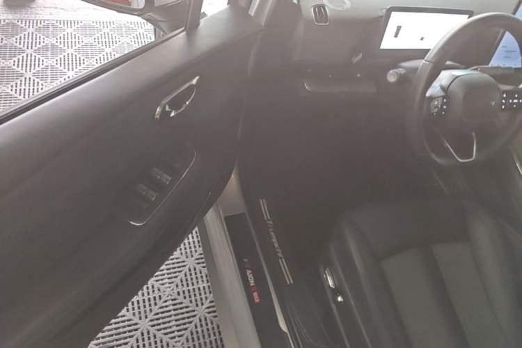 Used AION S MAX 2025 70 Star Edition 53.7 kWh Driver Seat