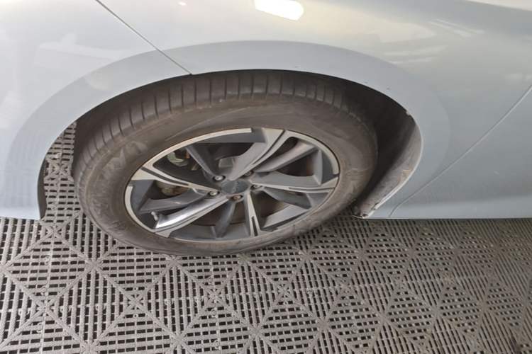 Used AION S MAX 2025 70 Star Edition 53.7 kWh Exterior 1