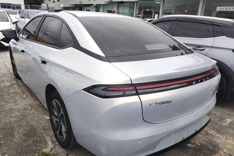 Used AION S MAX 2025 70 Star Edition 53.7 kWh Exterior 2