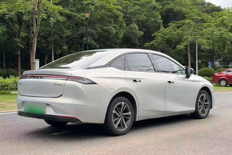 Used AION S MAX 2025 70 Star Edition 53.7 kWh Exterior 5