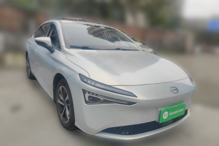 Used AION S MAX 2025 70 Star Edition 53.7 kWh Front Right 45 Deg