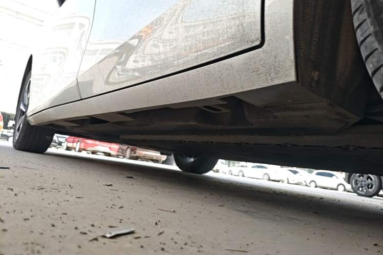 Used AION S MAX 2025 70 Star Edition 53.7 kWh Left Side Sill