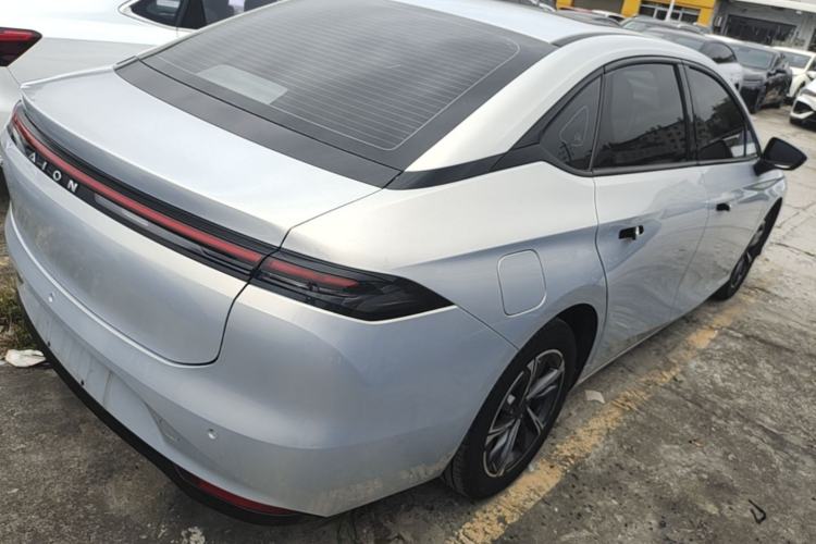 Used AION S MAX 2025 70 Star Edition 53.7 kWh Rear Right 45 Deg