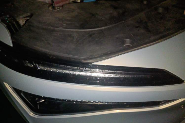 Used AION S MAX 2025 70 Star Edition 53.7 kWh Right Front Headlight