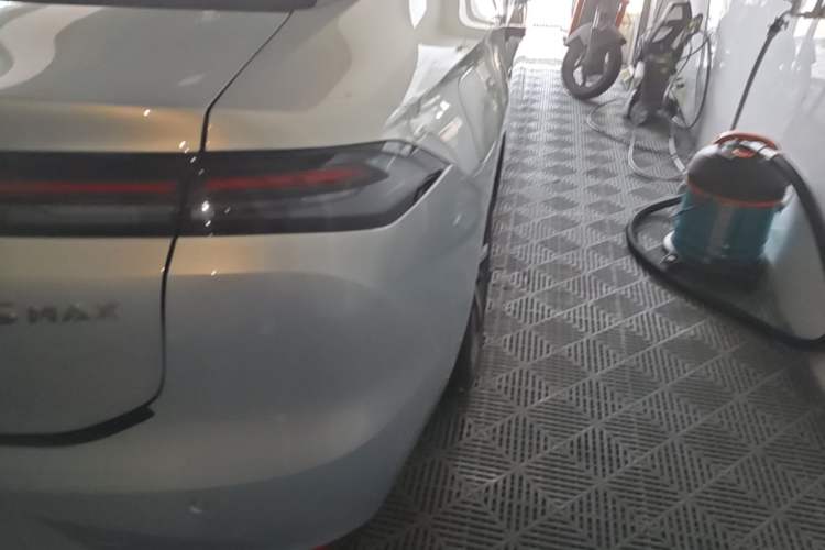 Used AION S MAX 2025 70 Star Edition 53.7 kWh Right Rear Taillight