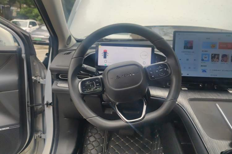 Used AION S MAX 2025 70 Star Edition 53.7 kWh Steering Wheel