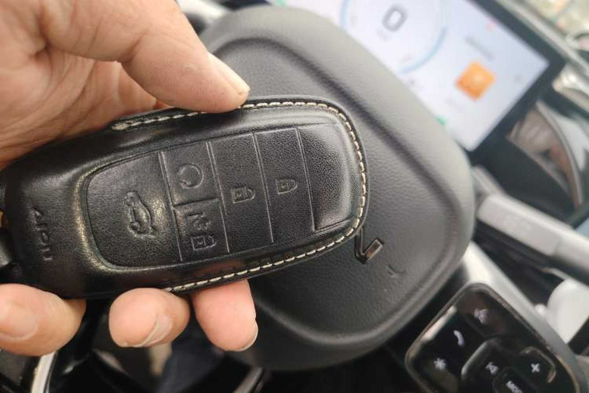 Used AION S MAX 2025 70 Star Edition 53.7 kWh Vehicle Key