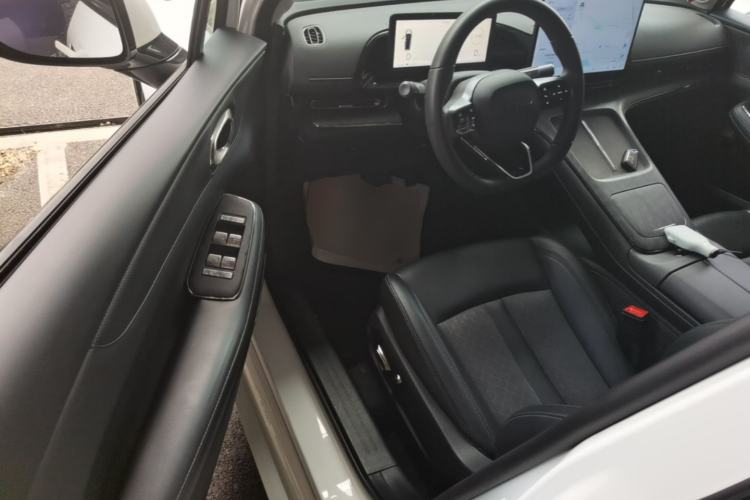 Used AION S MAX 2025 70 Star Edition 53.7 kWh Driver Seat