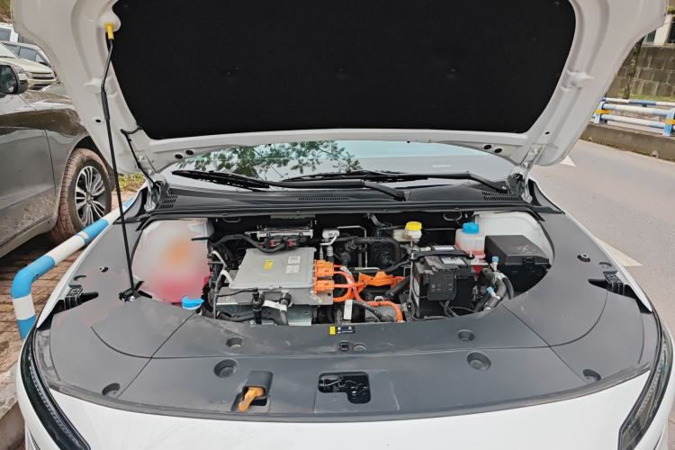 Used AION S MAX 2025 70 Star Edition 53.7 kWh Engine Bay